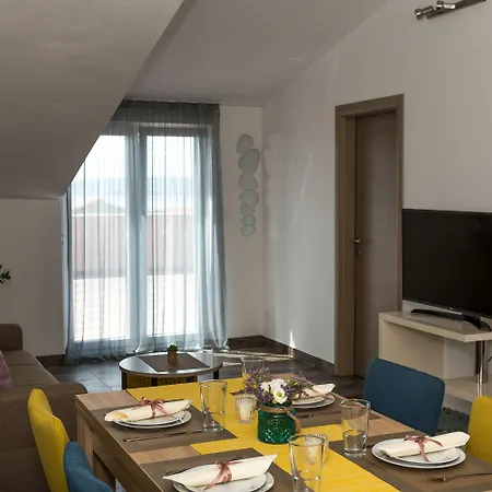 Rusula Apartmán *