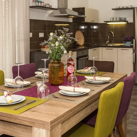 Rusula شقة Rudine (Kastela)
