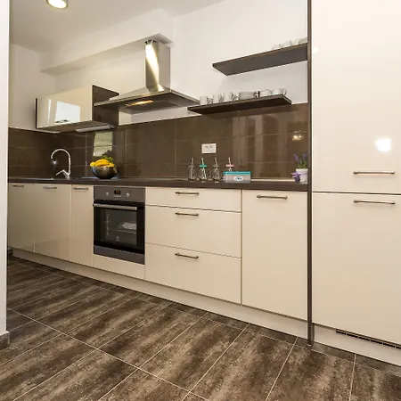 Rusula Apartmán *