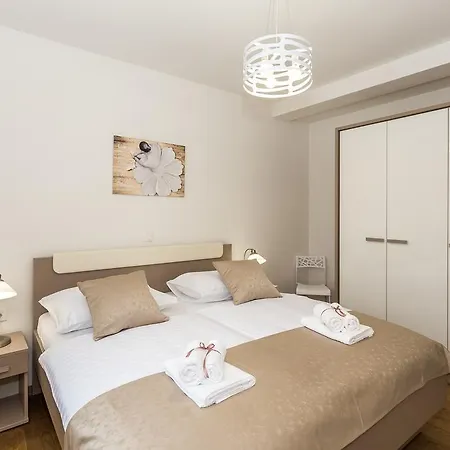 Rusula Appartement Kaštel Novi