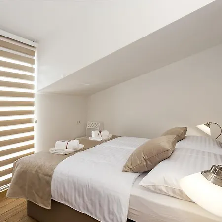 Rusula Apartment