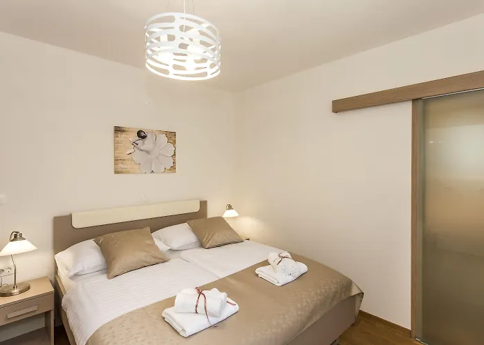Rusula Appartement *