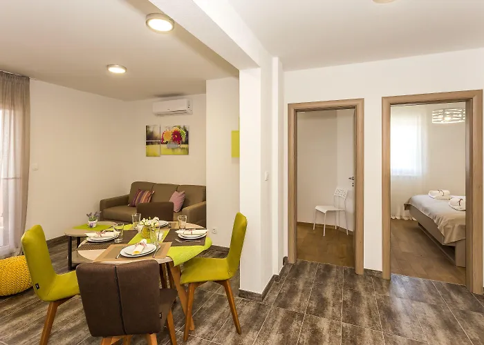 Rusula Appartement *
