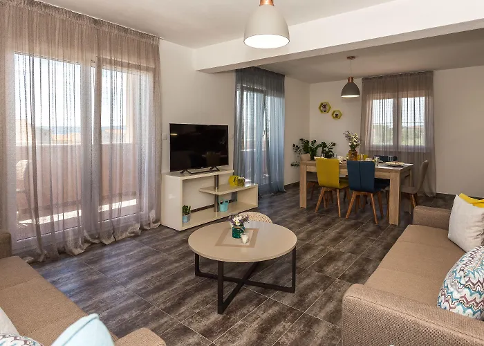Rusula Appartement *